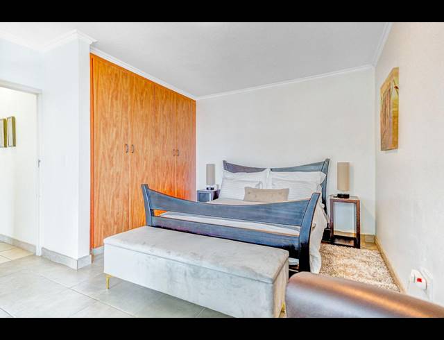 3 BEDROOM APARTMENT TO LET IN WESTBROOK